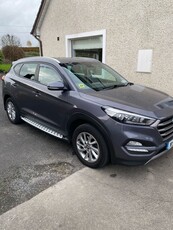 2016 - Hyundai Tucson Manual