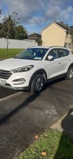 2016 - Hyundai Tucson Manual