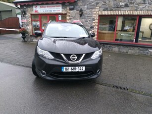 2016 - Nissan Qashqai Manual