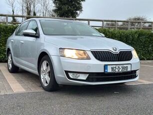 2016 - Skoda Octavia Manual