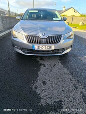 2016 - Skoda Superb Manual