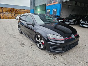 2016 - Volkswagen Golf Automatic