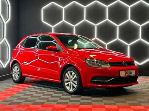 2016 - Volkswagen Polo Automatic