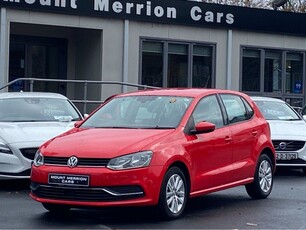 2016 - Volkswagen Polo Automatic