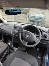 2017 - Dacia Logan Manual