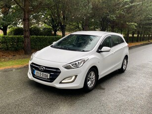 2017 - Hyundai i30 Manual