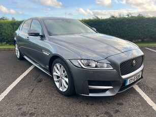 2017 - Jaguar XF Automatic