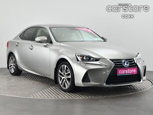 2017 - Lexus IS Automatic