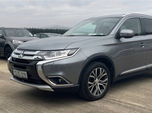 2017 - Mitsubishi Outlander Manual