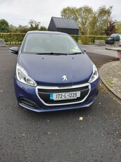 2017 - Peugeot 208 Manual