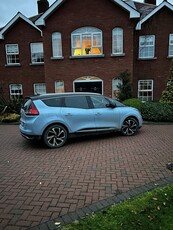 2017 - Renault Grand Scenic Manual