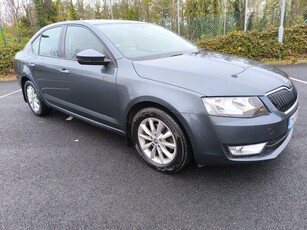 2017 - Skoda Octavia Manual