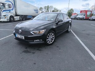 2017 - Volkswagen Passat Manual