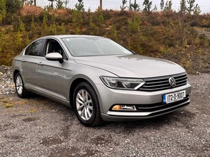 2017 - Volkswagen Passat Manual