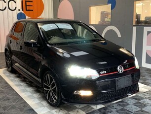 2017 - Volkswagen Polo Automatic