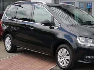 2017 - Volkswagen Sharan Manual