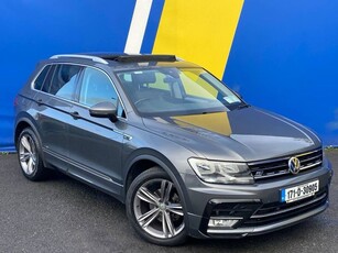 2017 - Volkswagen Tiguan Manual