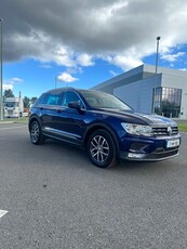 2017 - Volkswagen Tiguan Manual