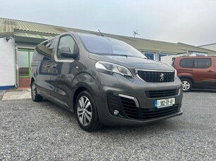 2018 - Peugeot Traveller Manual