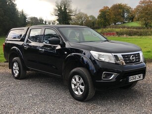 2019 - Nissan Navara Manual