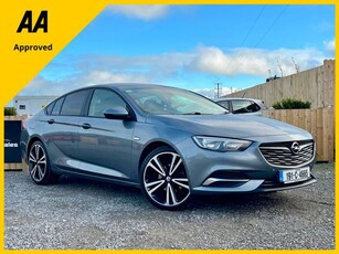 2019 - Opel Insignia Manual