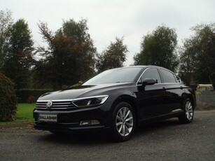 2019 - Volkswagen Passat Manual