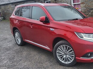 2020 - Mitsubishi Outlander Automatic