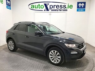 2020 - Volkswagen T-Roc Manual