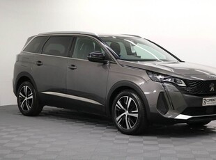 2021 - Peugeot 5008 Manual