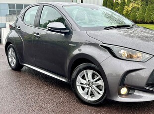 2021 - Toyota Yaris Automatic