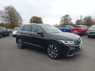 2021 - Volkswagen Tiguan Manual