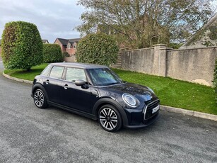 2022 - Mini Cooper Manual