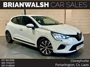 2022 - Renault Clio Manual