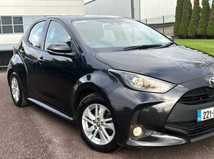 2022 - Toyota Yaris Manual