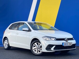 2022 - Volkswagen Polo Manual