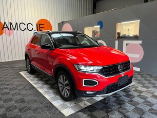 2022 - Volkswagen T-Roc Automatic