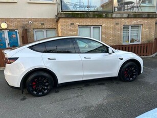 2023 - Tesla Model Y Automatic