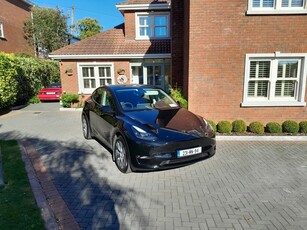 2023 - Tesla Model Y Automatic