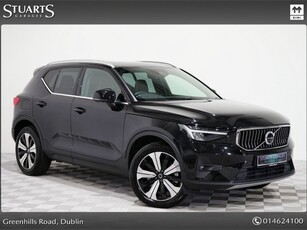 2023 - Volvo XC40 Automatic