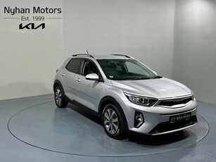 2022 (221) Kia Stonic