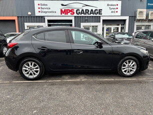 MAZDA MAZDA3