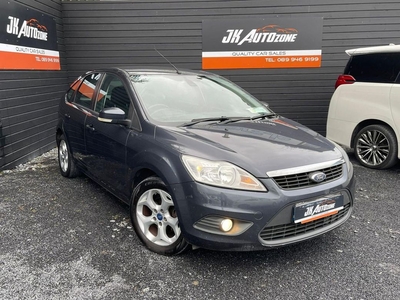 2011 (11) Ford Focus