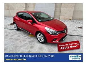 2017 (171) Renault Clio