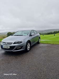 2013 - Opel Astra Manual