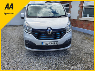 RENAULT TRAFIC