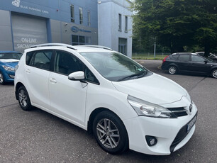 TOYOTA VERSO