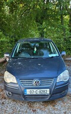 2007 - Volkswagen Polo Manual