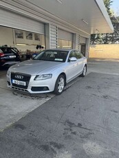 2008 - Audi A4 Manual