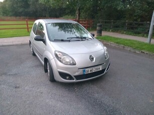 2008 - Renault Twingo Manual