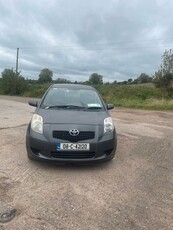 2008 - Toyota Yaris ---